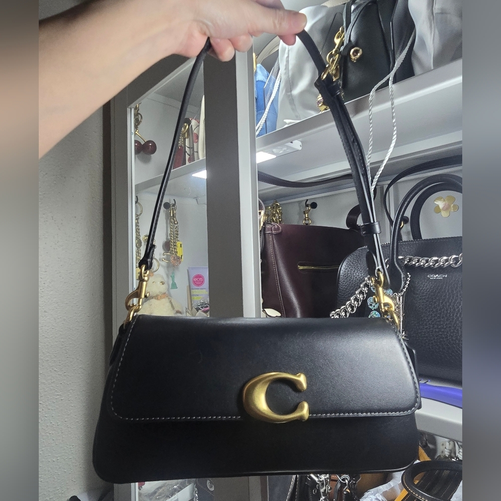 Coach Jet Shoulder Bag
